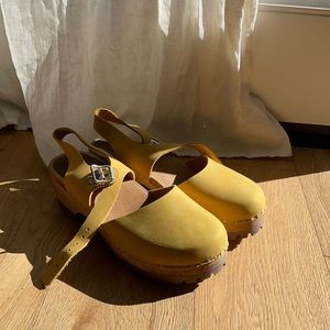 MIA freja clogs size 39/9